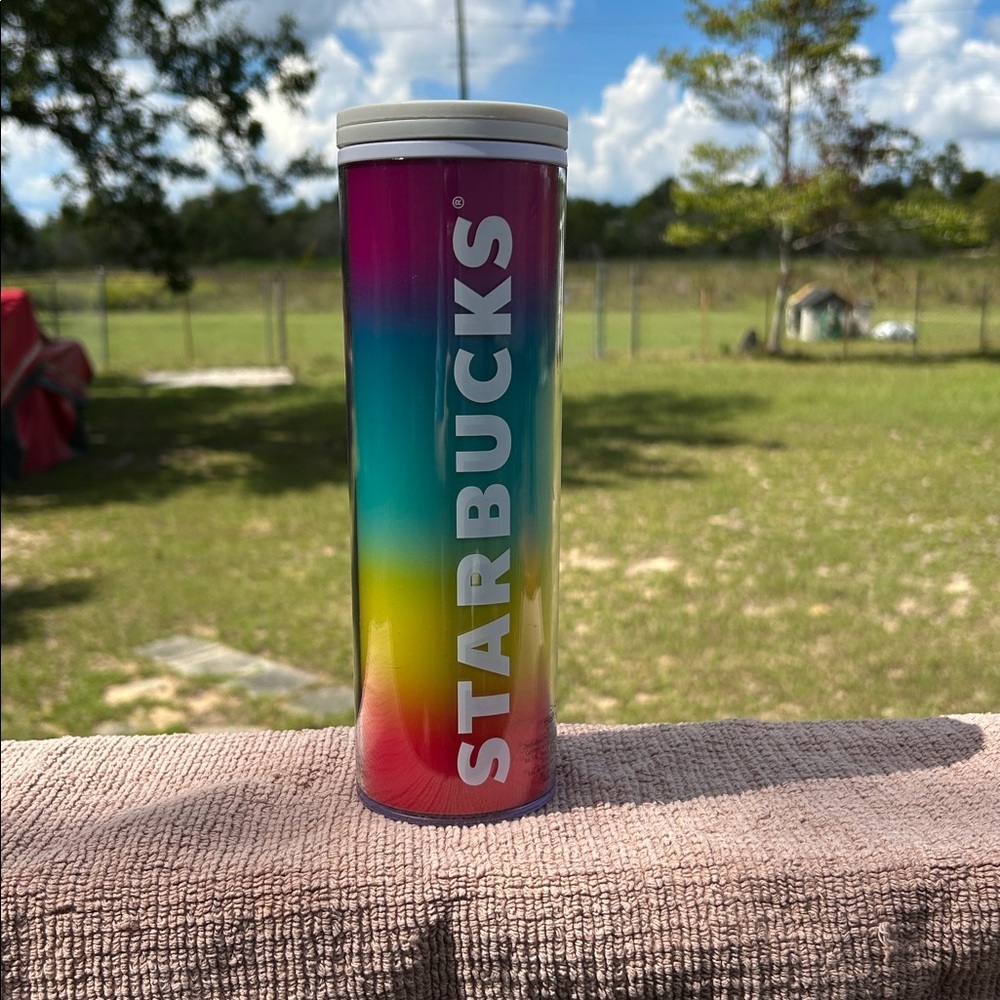 Starbucks 2022 Mexico Pride Multicolor Gradient 16 oz Acrylic Tumbler With Lid